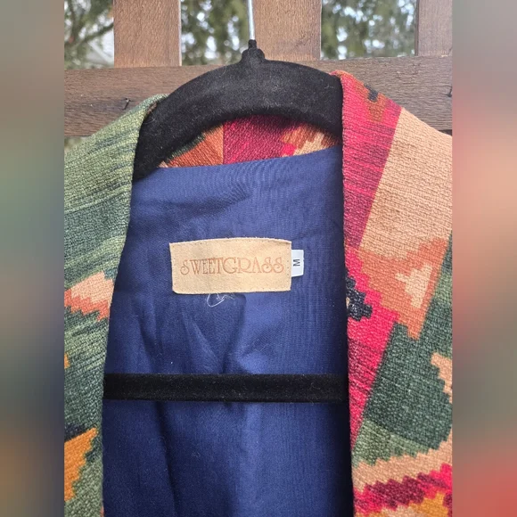 Vintage Cropped Blazer - Picture 4 of 10